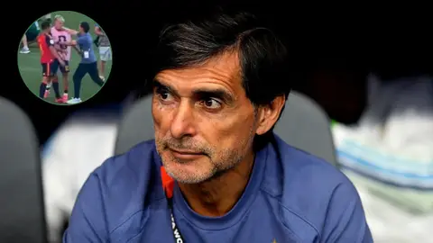 Ayala admite su error tras la final del Mundial: "Le pediré perdón a Dani Olmo si tengo la oportunidad" Ayala admite su error tras la final del Mundial: "Le pediré perdón a Dani Olmo si tengo la oportunidad"