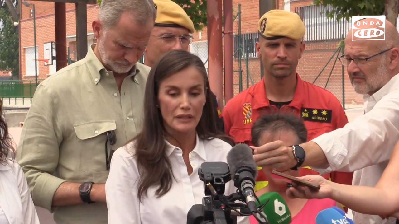 La reflexión de la reina Letizia sobre los incendios: "¿Qué hay que hacer para que esto no vuelva a pasar?" La reflexión de la reina Letizia sobre los incendios: "¿Qué hay que hacer para que esto no vuelva a pasar?"