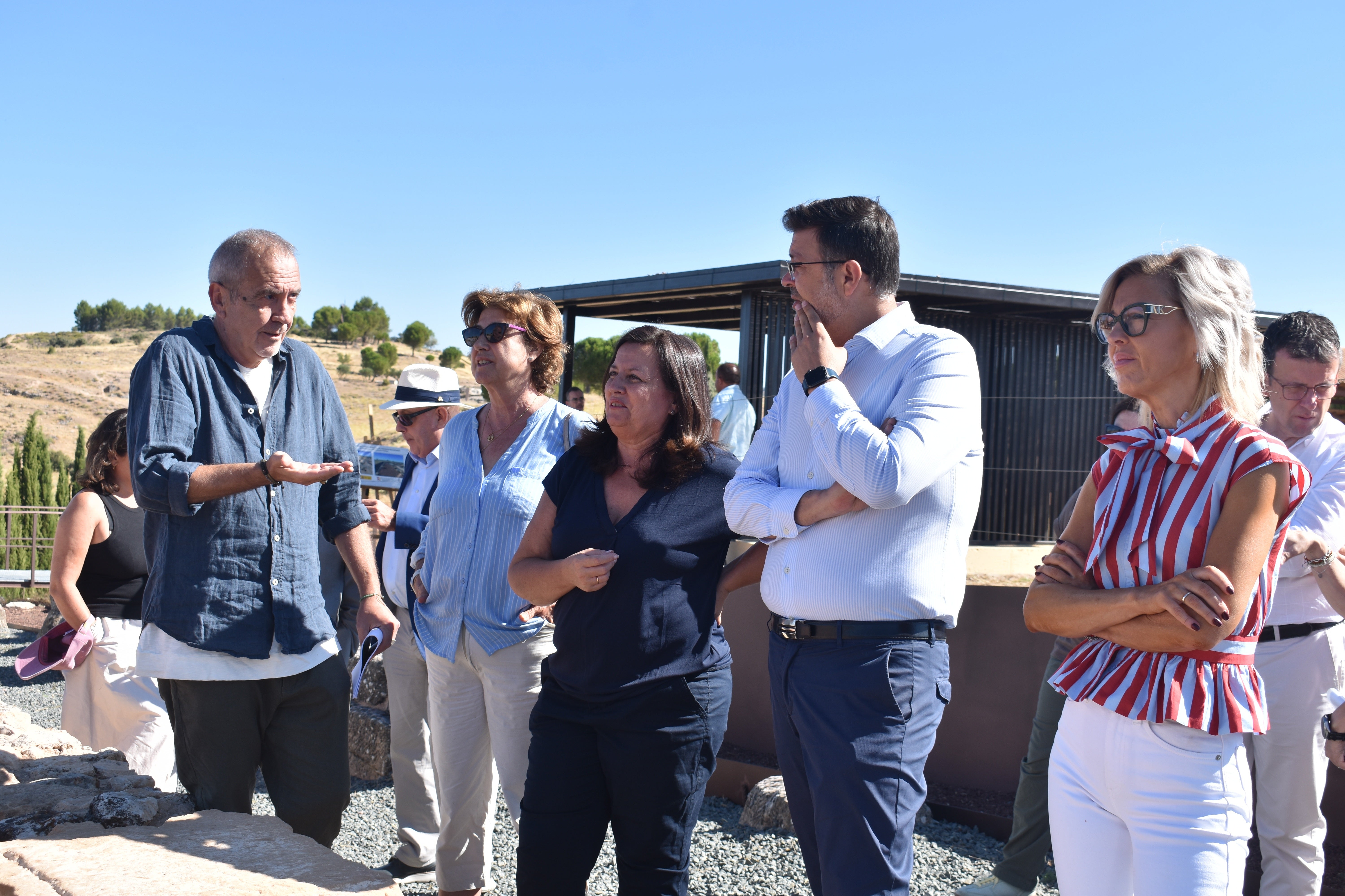 La Junta invierte 460.000 euros en la mejora del yacimiento de Ercávica y financiará un nuevo retablo en Cañete La Junta invierte 460.000 euros en la mejora del yacimiento de Ercávica y financiará un nuevo retablo en Cañete