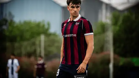 Carlos Espí, muy cerca de cerrar su salida del Levante Carlos Espí, muy cerca de cerrar su salida del Levante