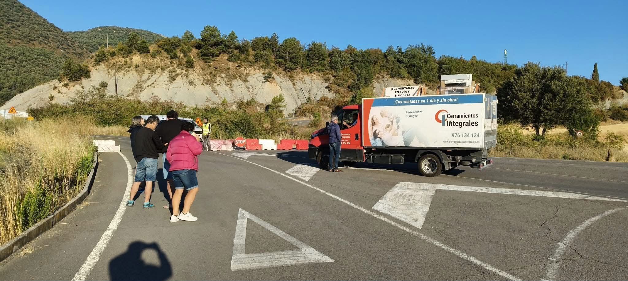 Ayuntamientos del Reino de los Mallos piden al juez que impida el cierre de la A-132 Ayuntamientos del Reino de los Mallos piden al juez que impida el cierre de la A-132