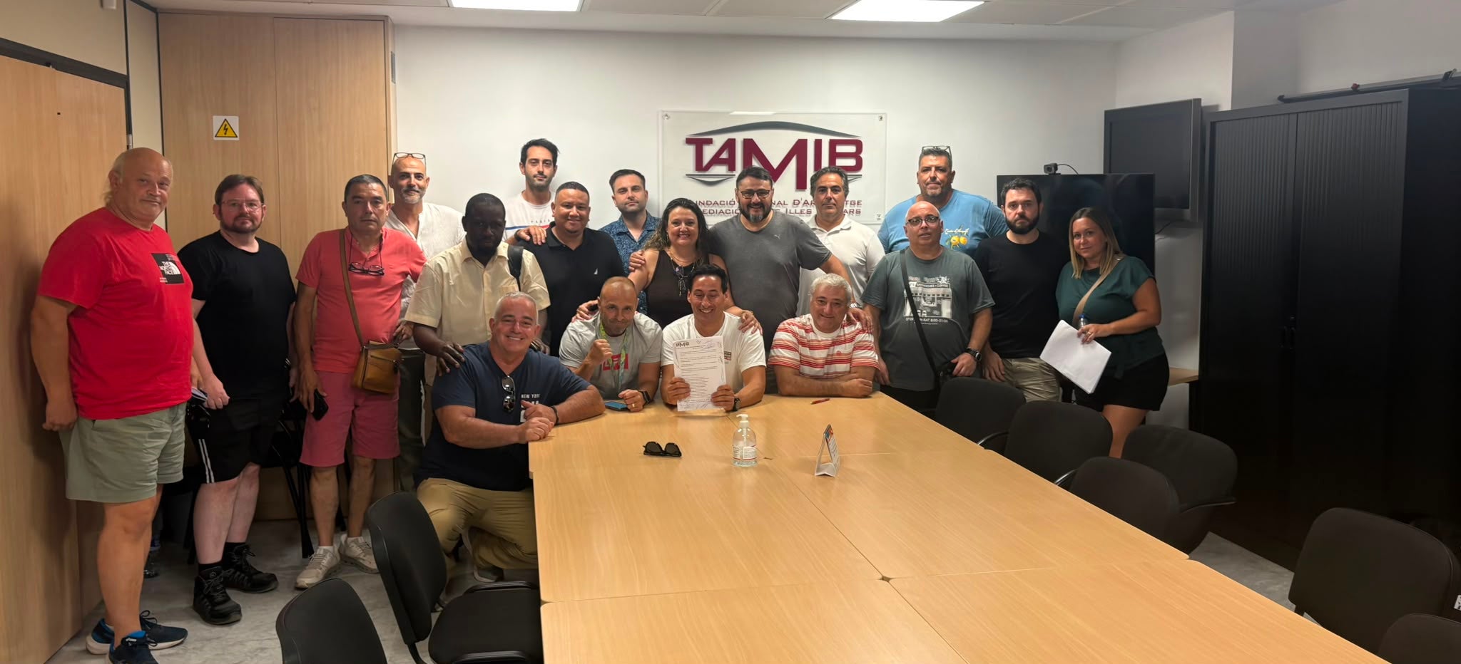 La huelga del metal en Baleares, desconvocada tras un acuerdo de última hora entre la patronal y los sindicatos La huelga del metal en Baleares, desconvocada tras un acuerdo de última hora entre la patronal y los sindicatos