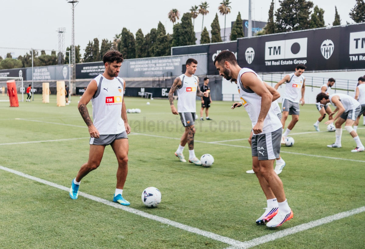 Así será la semana de pretemporada del Valencia en Inglaterra Así será la semana de pretemporada del Valencia en Inglaterra