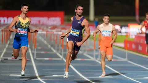 Los valencianos Quique Llopis y Fátima Diame miran al Europeo como campeones de España Los valencianos Quique Llopis y Fátima Diame miran al Europeo como campeones de España