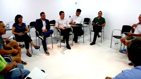 Agricultura impulsarà un nou pla de xoc a l’agost per reduir la sobrepoblació de conills al Segrià i l’Urgell Agricultura impulsarà un nou pla de xoc a l’agost per reduir la sobrepoblació de conills al Segrià i l’Urgell