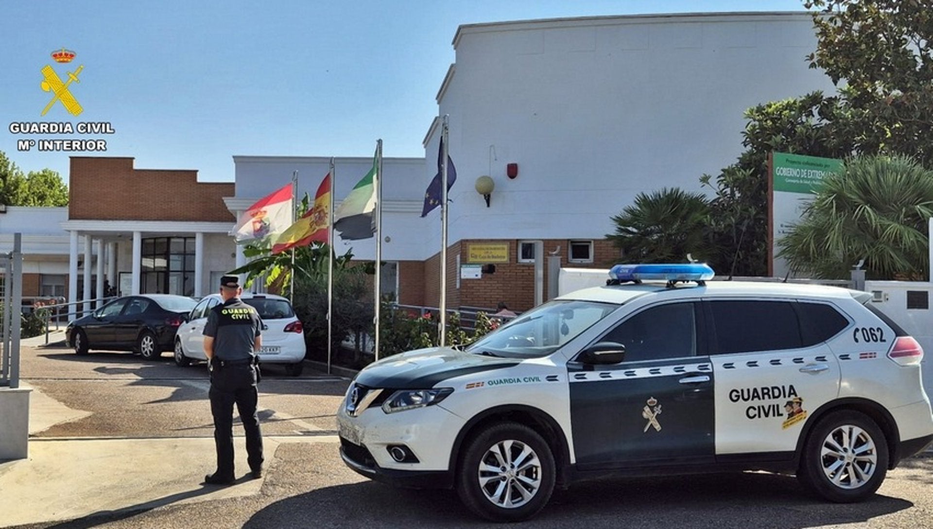 Detenida una extrabajadora de la residencia de Mayores en Santa Amalia por el robo de joyas a una residente Detenida una extrabajadora de la residencia de Mayores en Santa Amalia por el robo de joyas a una residente