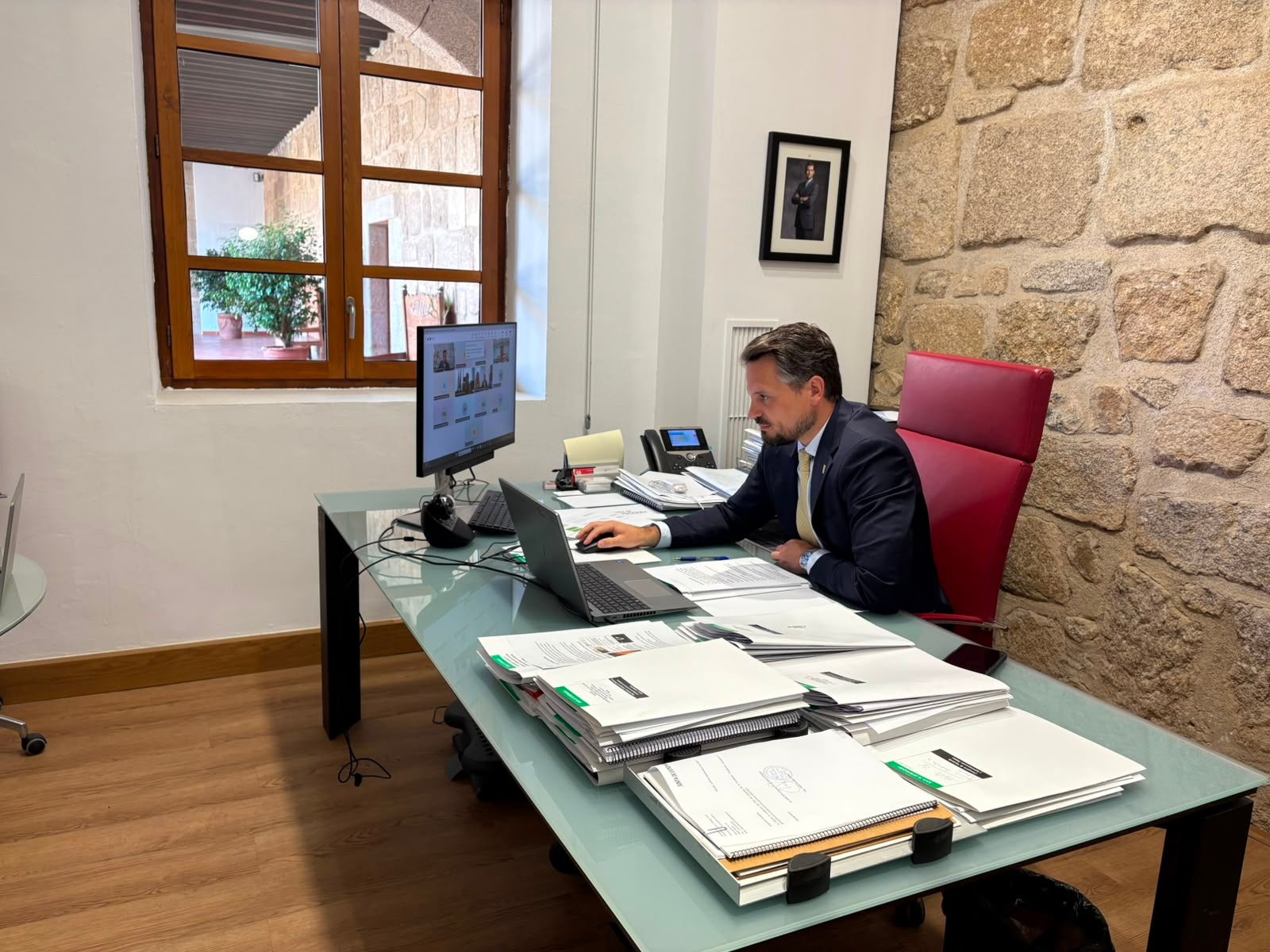 La Junta de Extremadura convocará el tribunal único que examinará a 40 nuevos policías locales de 23 municipios La Junta de Extremadura convocará el tribunal único que examinará a 40 nuevos policías locales de 23 municipios