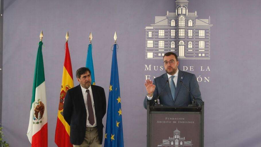 Intervenci&oacute;n de Adri&aacute;n Barb&oacute;n en el Encuentro Hispano-Americano en Colombres