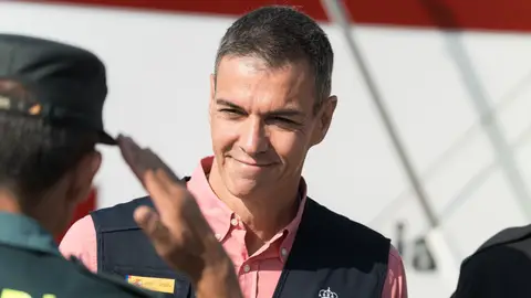 El presidente del Gobierno, Pedro Sánchez, durante una visita al Puesto de Mando Avanzado (PMA) por los incendios forestales de Madrid, a 29 de julio de 2026, en Navalcarnero, Madrid (España). El presidente del Gobierno, Pedro Sánchez, durante una visita al Puesto de Mando Avanzado (PMA) por los incendios forestales de Madrid, a 29 de julio de 2026, en Navalcarnero, Madrid (España)./ Diego Radamés / Europa Press