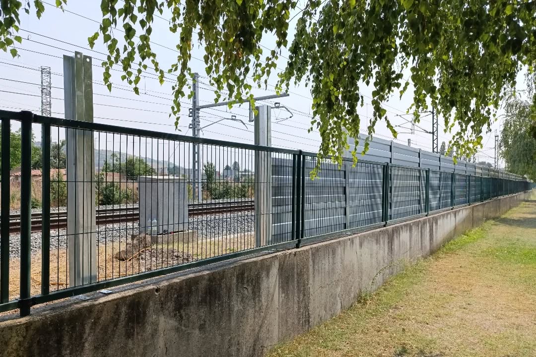 Ecologistas en Acción afirma que la sentencia de las pantallas acústicas avala la pasividad del Ayuntamiento en la defensa del soterramiento Ecologistas en Acción afirma que la sentencia de las pantallas acústicas avala la pasividad del Ayuntamiento en la defensa del soterramiento