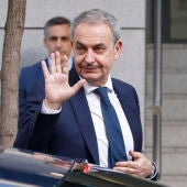 El juez del 'caso Plus Ultra' rectifica y estudiará la nulidad de algunas resoluciones judiciales que planteó Zapatero / EFE