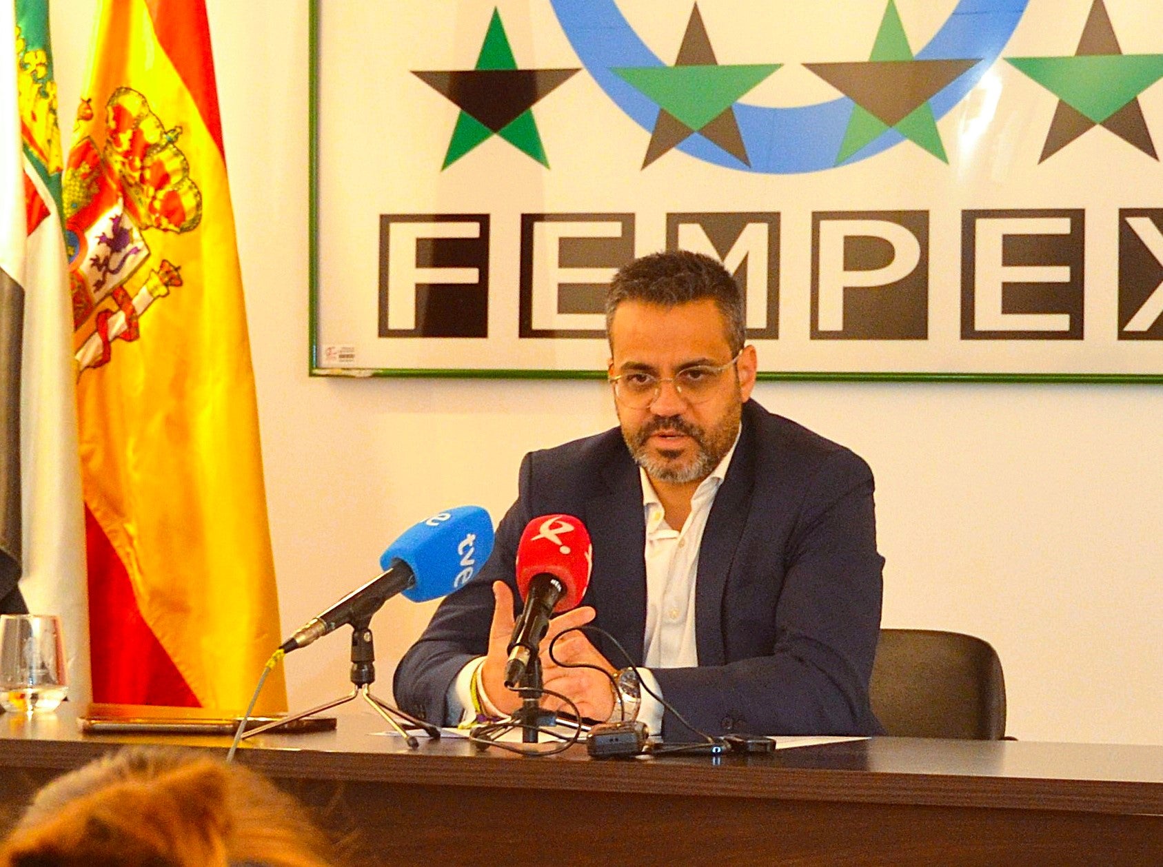 La FEMPEX rechaza los Presupuestos regionales: “Enmienda a la totalidad por considerar a la administración local la hermana menor” La FEMPEX rechaza los Presupuestos regionales: “Enmienda a la totalidad por considerar a la administración local la hermana menor”