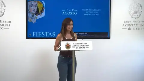 Inma Mora, edil de festejos. Inma Mora, edil de festejos.