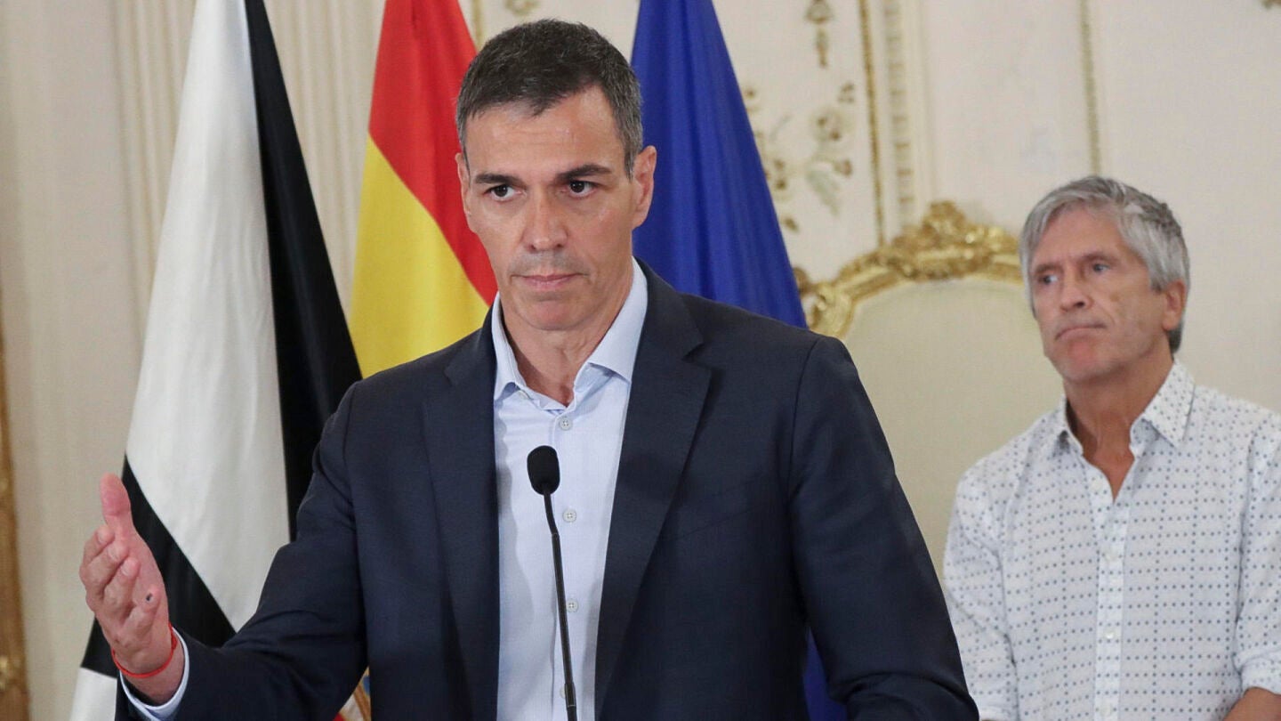 El presidente del Gobierno, Pedro S&aacute;nchez, en su comparecencia en Ceuta.