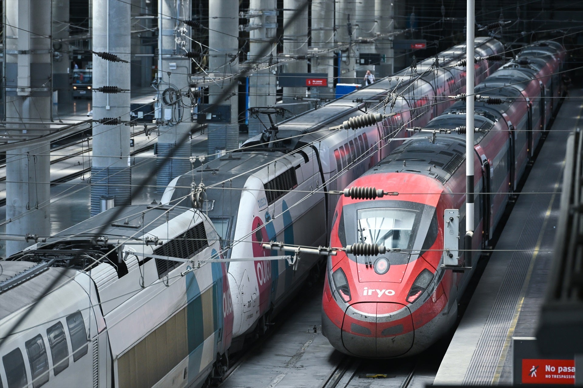 Reanudada la circulación de la alta velocidad entre Madrid y el Levante tras la "presencia de una persona en las vías" del túnel Atocha-Chamartín Reanudada la circulación de la alta velocidad entre Madrid y el Levante tras la "presencia de una persona en las vías" del túnel Atocha-Chamartín