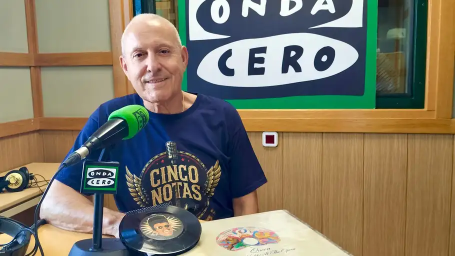 Carlos del Riego Carlos del Riego
