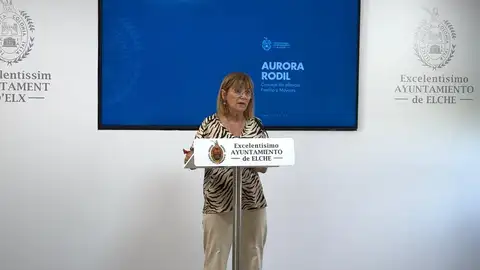 Aurora Rodil, edil de de Infancia, Familia y Mayores, durante la presentación de la iniciativa 'Bodas de Oro 2026'. Aurora Rodil, edil de de Infancia, Familia y Mayores, durante la presentación de la iniciativa 'Bodas de Oro 2026'.