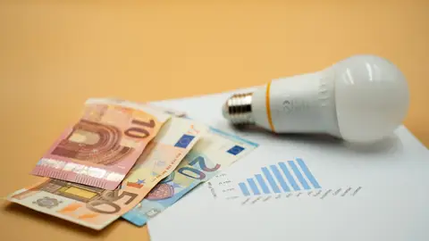 Imagen ilustrativa de la subida del precio de la luz. Imagen ilustrativa de la subida del precio de la luz.