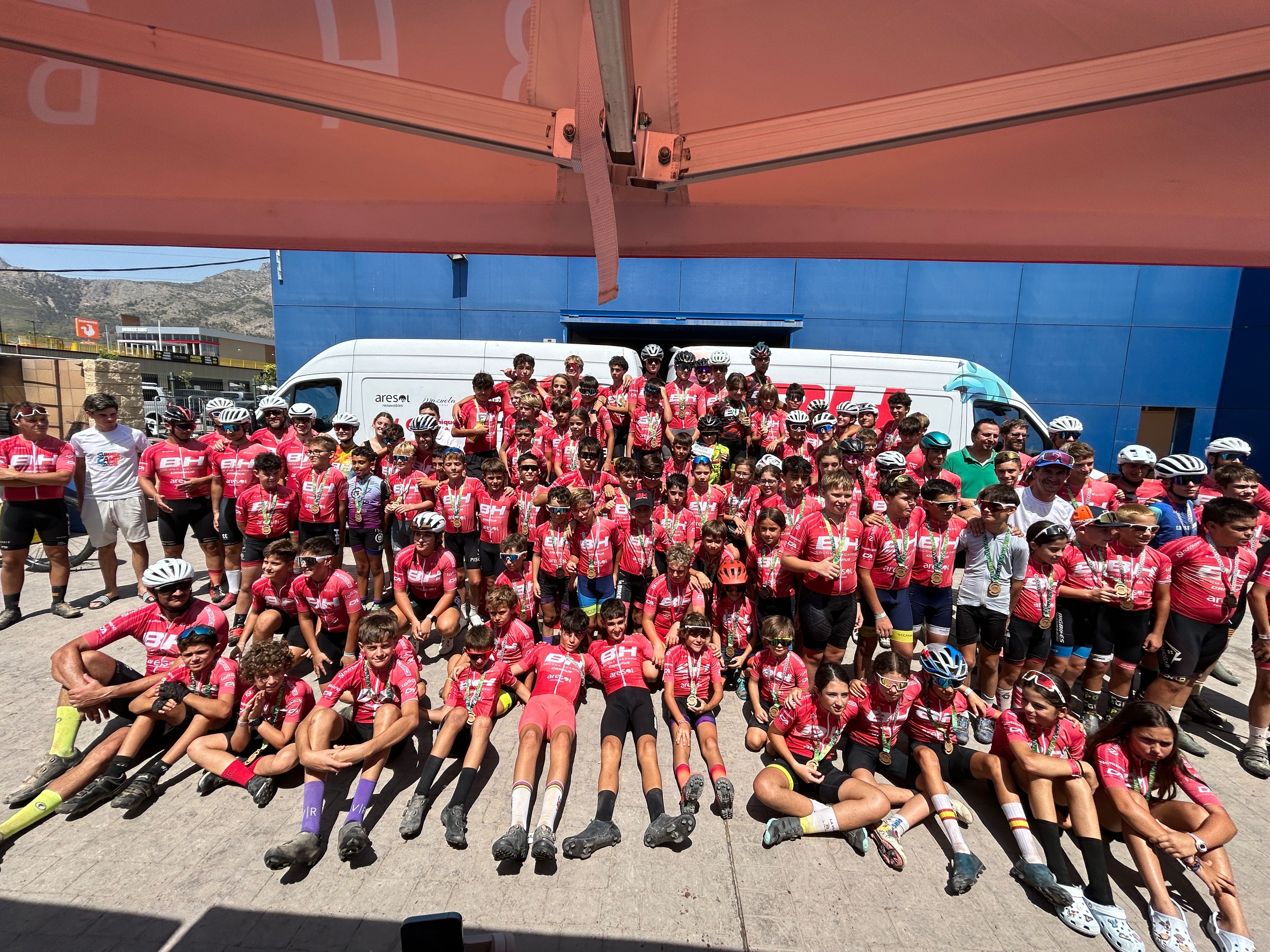 110 bikers finalizan el V Campus de Mtb de Carlos Coloma 110 bikers finalizan el V Campus de Mtb de Carlos Coloma