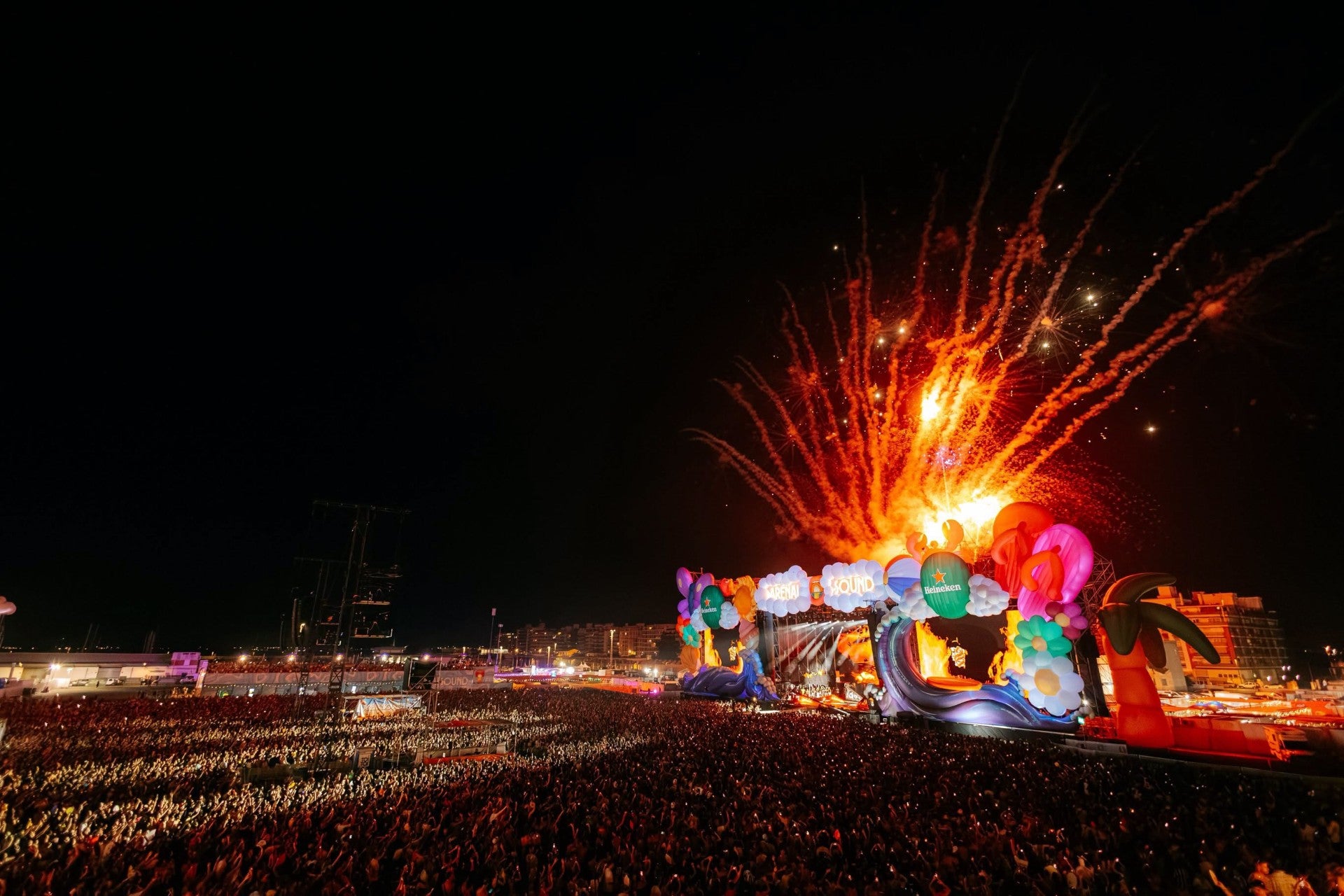 El Arenal Sound cierra su edición de 2026 con un 30 % menos de quejas por ruidos en Burriana El Arenal Sound cierra su edición de 2026 con un 30 % menos de quejas por ruidos en Burriana