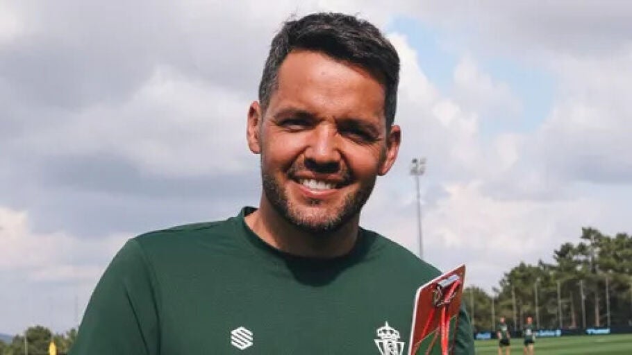 Nicol&aacute;s Larcam&oacute;n