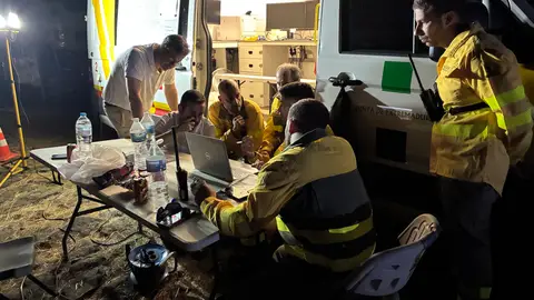 El Infoex intervenía en 14 incendios forestales durante la última semana que han afectado a más de 2.100 hectáreas El Infoex intervenía en 14 incendios forestales durante la última semana que han afectado a más de 2.100 hectáreas