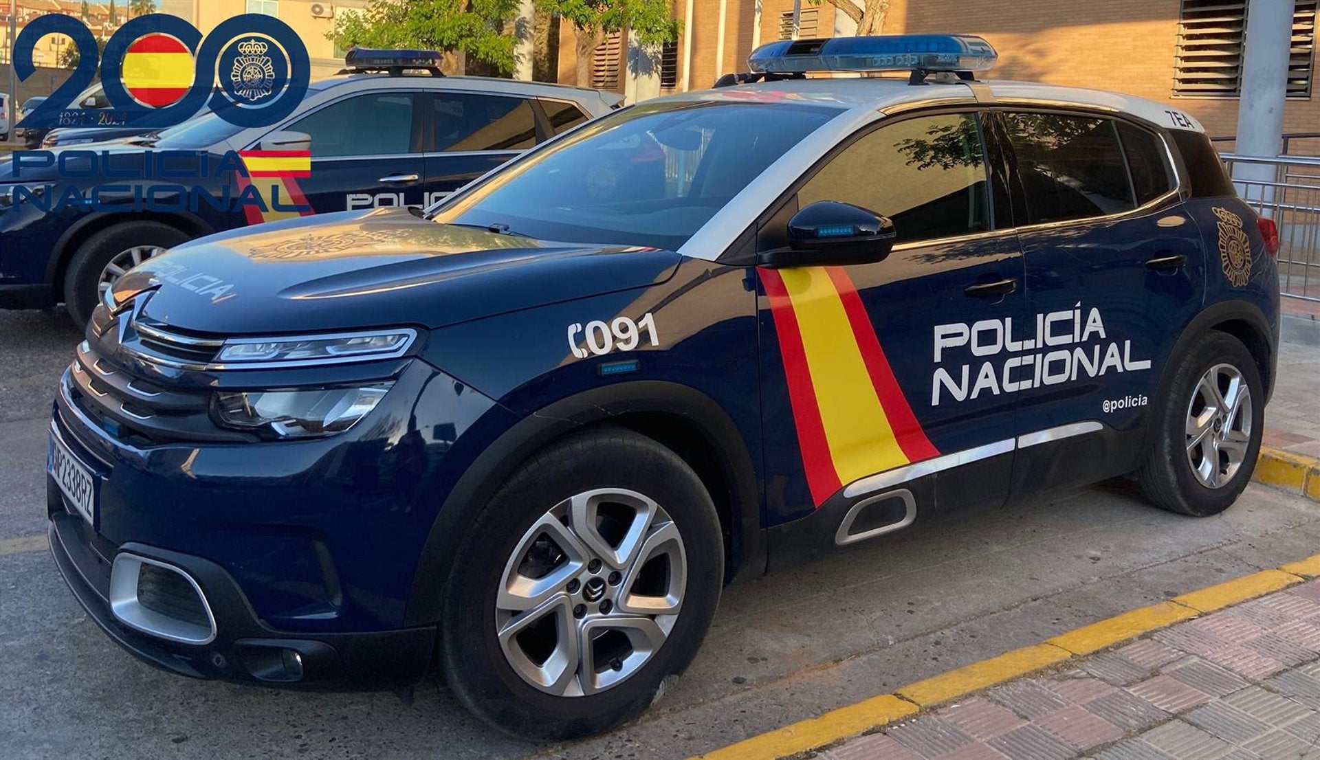 Desarticula una organización criminal dedicada a la venta de cocaína en todo el territorio nacional Desarticula una organización criminal dedicada a la venta de cocaína en todo el territorio nacional