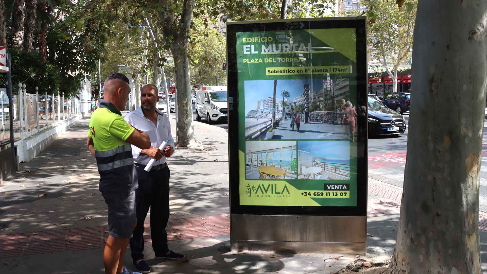 Benidorm moderniza la imagen y diseño del mobiliario urbano y mejora su eficiencia energética Benidorm moderniza la imagen y diseño del mobiliario urbano y mejora su eficiencia energética