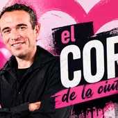 David Cervelló analitza les portades de les revises de paper couché a 'El cor de La Ciutat' David Cervelló analitza les portades de les revises de paper couché a 'El cor de La Ciutat'