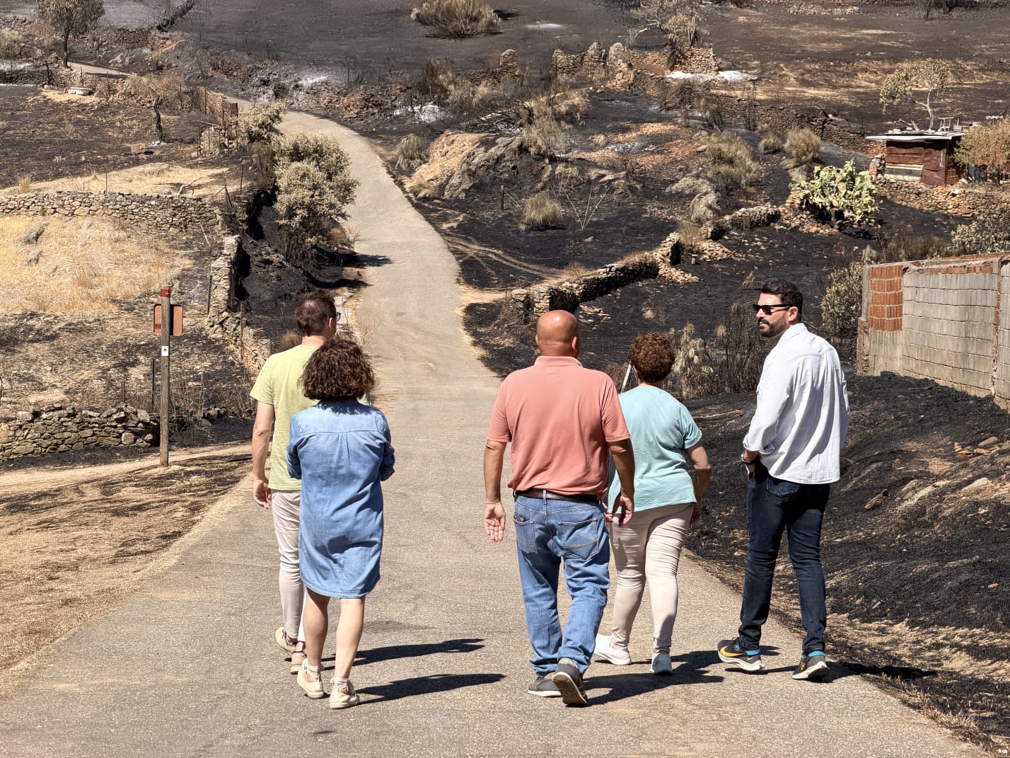 Cotrina insiste en la necesidad del plan para la prevención de incendios y la zona catastrófica para Casas de Millán, Mirabel y Grimaldo Cotrina insiste en la necesidad del plan para la prevención de incendios y la zona catastrófica para Casas de Millán, Mirabel y Grimaldo