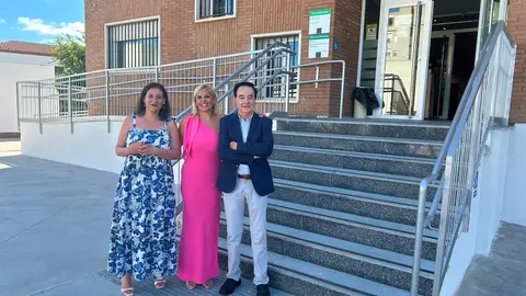 La Consejería de Hacienda termina las obras de accesibilidad del edificio de Servicios Fiscales de Badajoz La Consejería de Hacienda termina las obras de accesibilidad del edificio de Servicios Fiscales de Badajoz