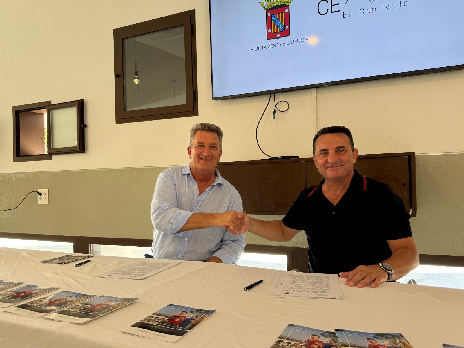 La Generalitat destina 30.000 € al CEM La Nucía para ampliar su oferta educativa y fortalecer la investigación aplicada La Generalitat destina 30.000 € al CEM La Nucía para ampliar su oferta educativa y fortalecer la investigación aplicada