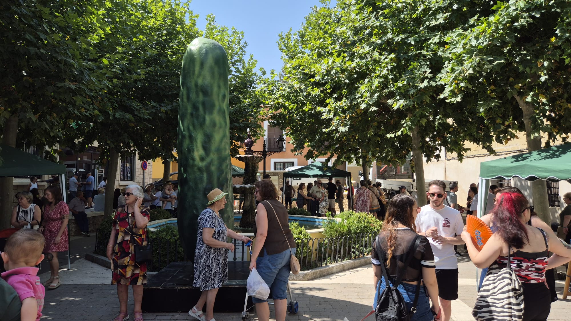 El Día del Pepino vuelve a convertir la huerta de Huete en protagonista del verano El Día del Pepino vuelve a convertir la huerta de Huete en protagonista del verano