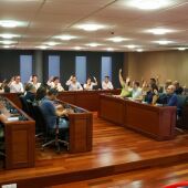 Onda aprueba una declaración institucional para apoyar a los afectados por el incendio forestal y planificar la recuperación