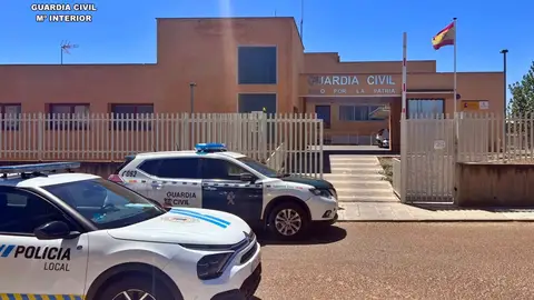 Detenido un vecino de Orellana que intentó atracar el estanco de la localidad y ser repelido por el encargado Detenido un vecino de Orellana que intentó atracar el estanco de la localidad y ser repelido por el encargado