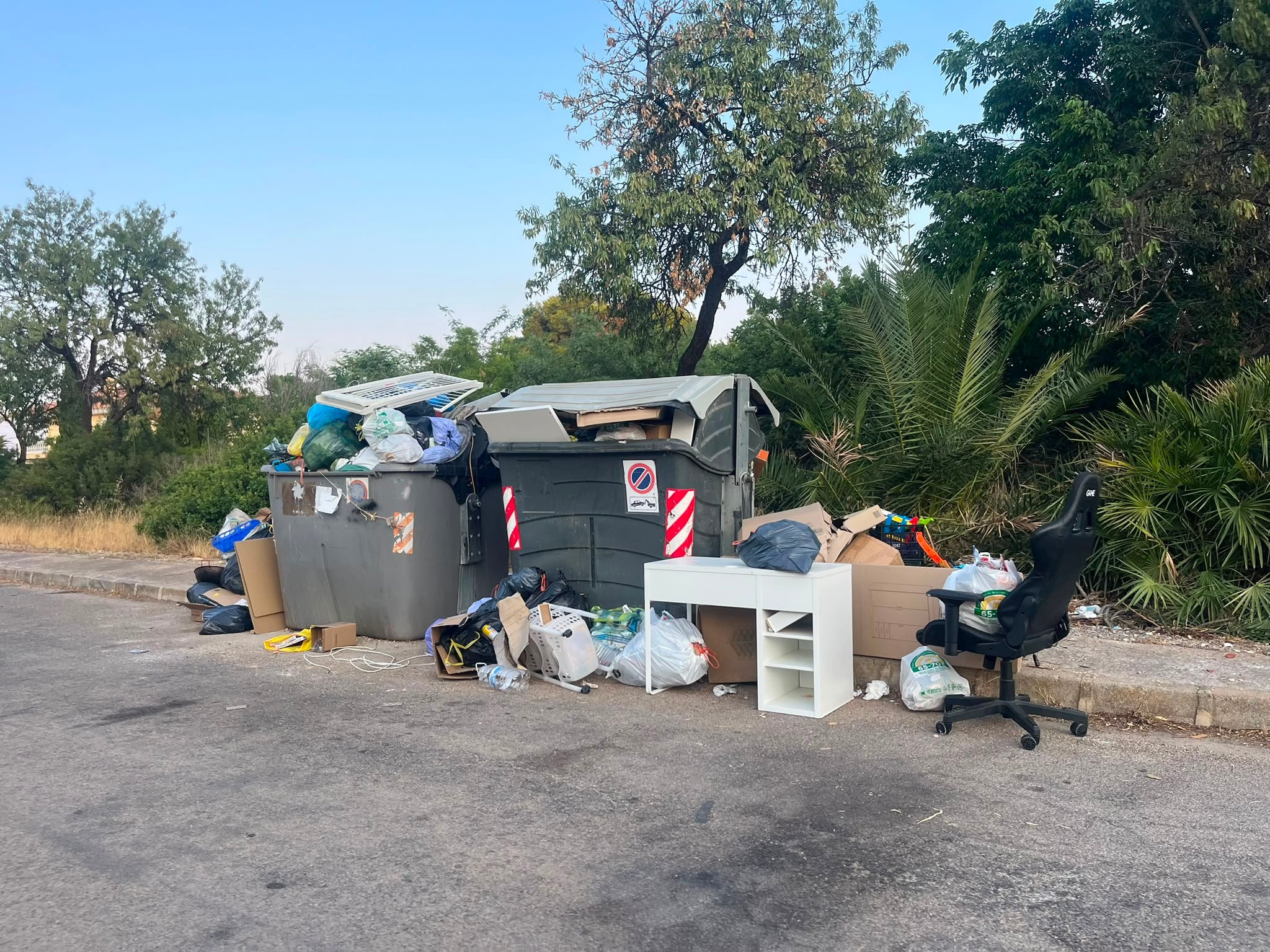 L’Alfàs inicia ocho expedientes sancionadores por vertidos incontrolados en lo que va de agosto L’Alfàs inicia ocho expedientes sancionadores por vertidos incontrolados en lo que va de agosto