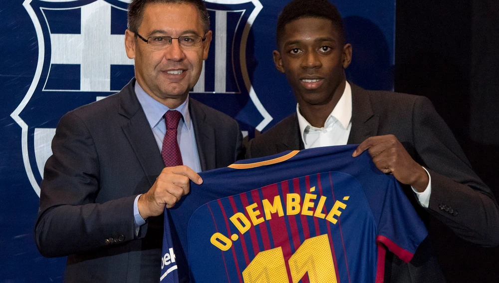 Ousmane Dembélé en su presentación con el FC Barcelona. Ousmane Dembélé en su presentación con el FC Barcelona.