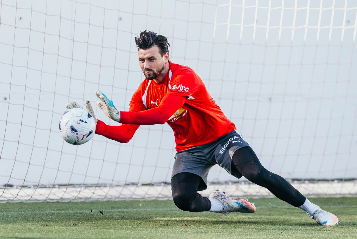El Valencia CF retoma los entrenamientos tras su tropiezo en el Trofeu Taronja El Valencia CF retoma los entrenamientos tras su tropiezo en el Trofeu Taronja