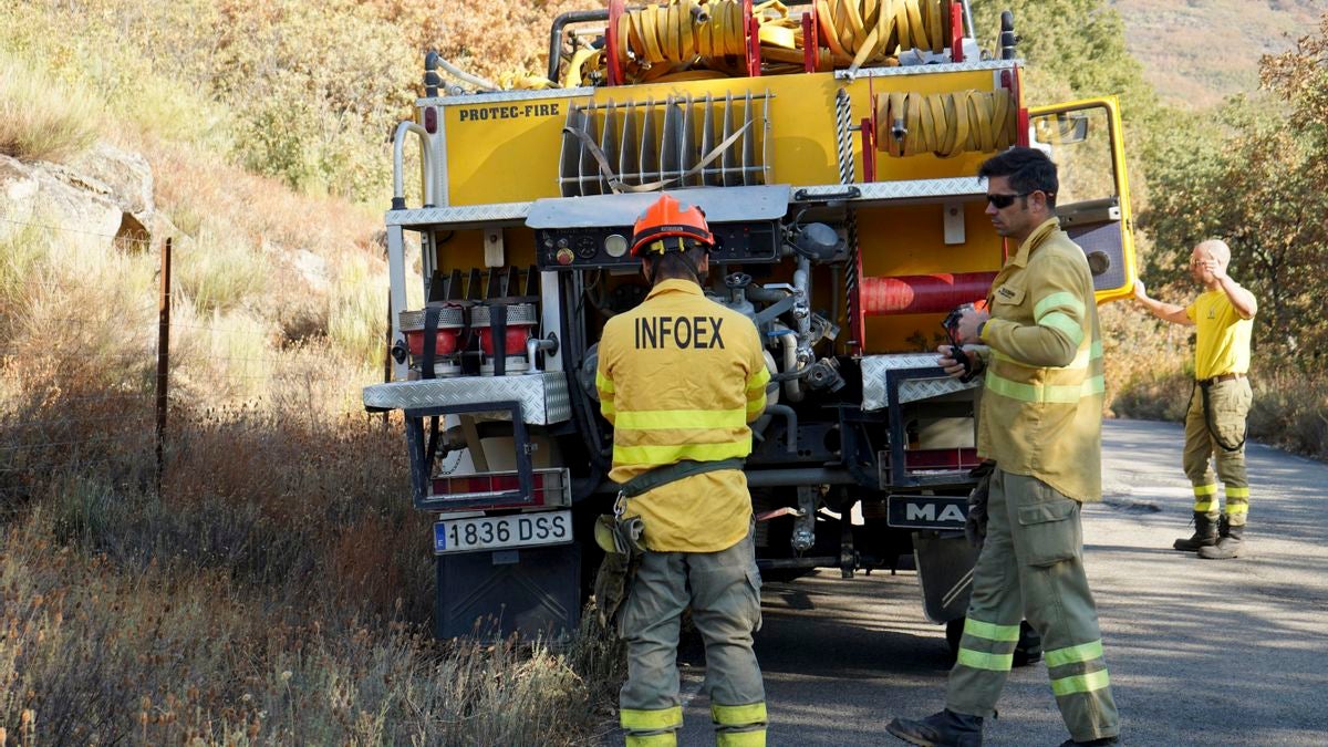El INFOEX daba por controlado un incendio forestal en Alconchel El INFOEX daba por controlado un incendio forestal en Alconchel