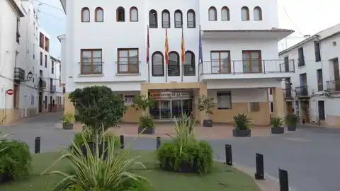 La Nucía recibe una subvención de 356.923 euros de la Diputación de Alicante La Nucía recibe una subvención de 356.923 euros de la Diputación de Alicante
