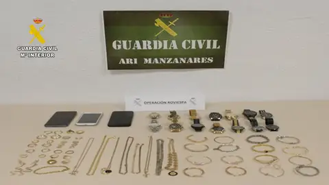 Objetos intervenidos por la Guardia Civil Objetos intervenidos por la Guardia Civil