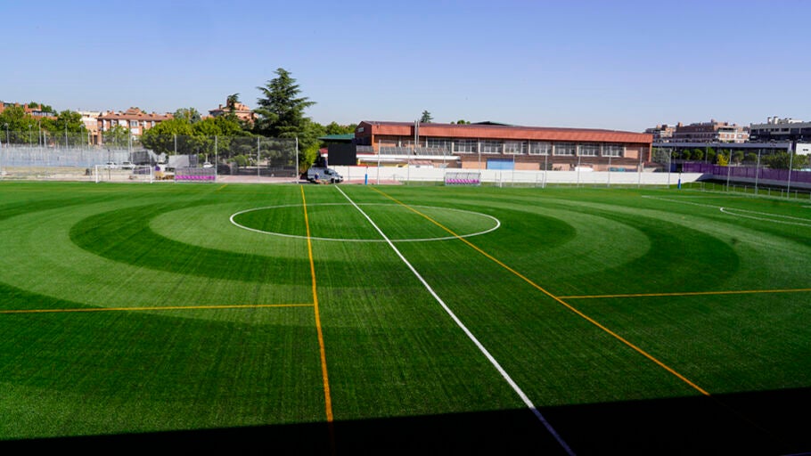 Nuevo campo de f&uacute;tbol de la Ciudad Deportiva Joaqu&iacute;n Blume de Torrej&oacute;n de Ardoz