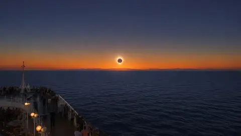 Imagen de archivo de otro eclipse solar total. Imagen de archivo de otro eclipse solar total.