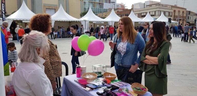 La Feria de Comercio vuelve a Guardamar del Segura este jueves y hasta el domingo con una variada oferta de actividades y restauración La Feria de Comercio vuelve a Guardamar del Segura este jueves y hasta el domingo con una variada oferta de actividades y restauración