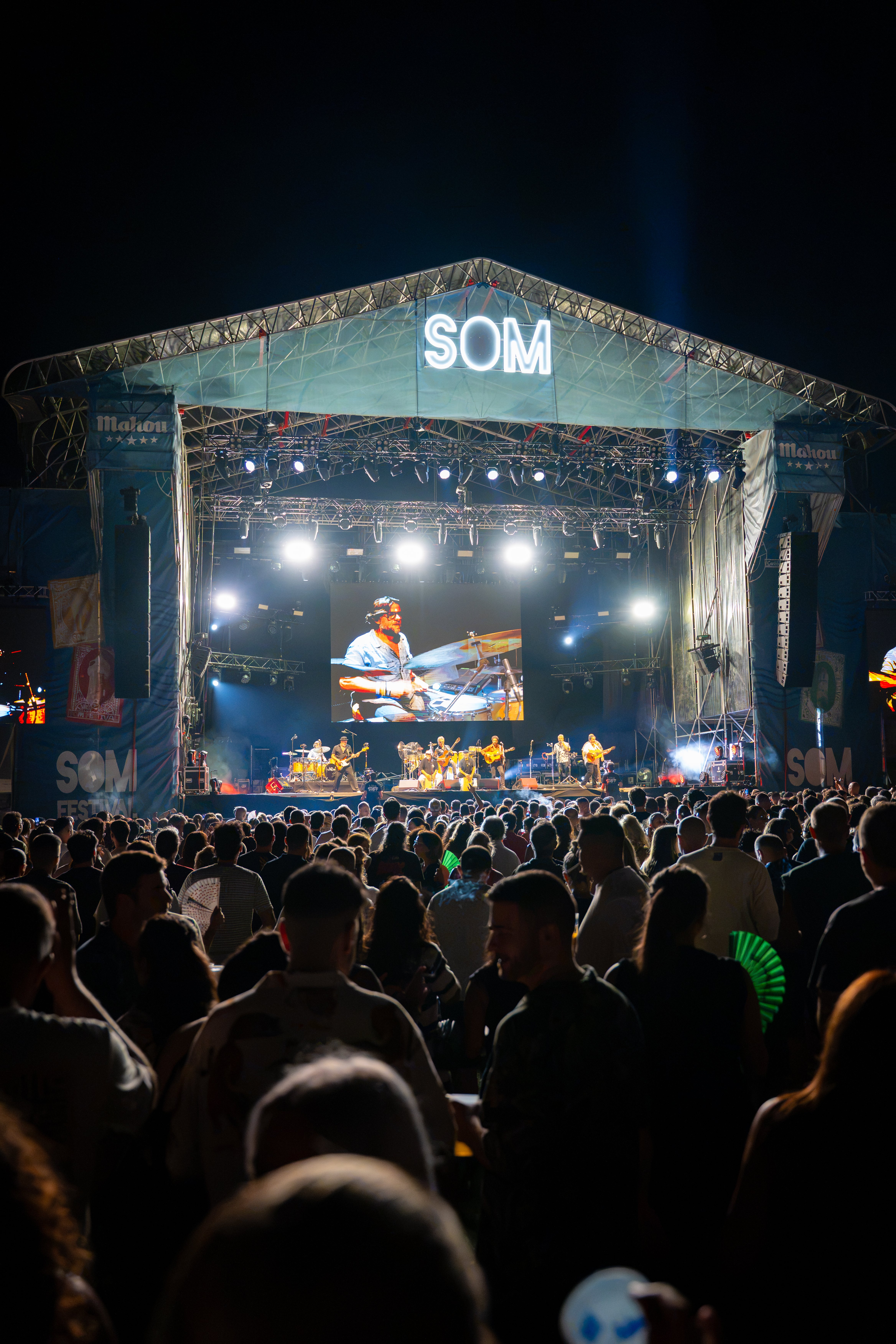 SOM Festival cierra una nueva edición con miles de espectadores y pone ya la mirada en 2027 SOM Festival cierra una nueva edición con miles de espectadores y pone ya la mirada en 2027