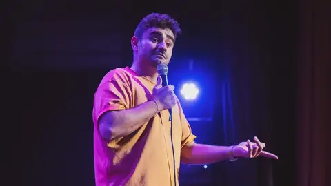 David Puerto trae a Skyfest Benidorm su show de humor fresco y descarado David Puerto trae a Skyfest Benidorm su show de humor fresco y descarado