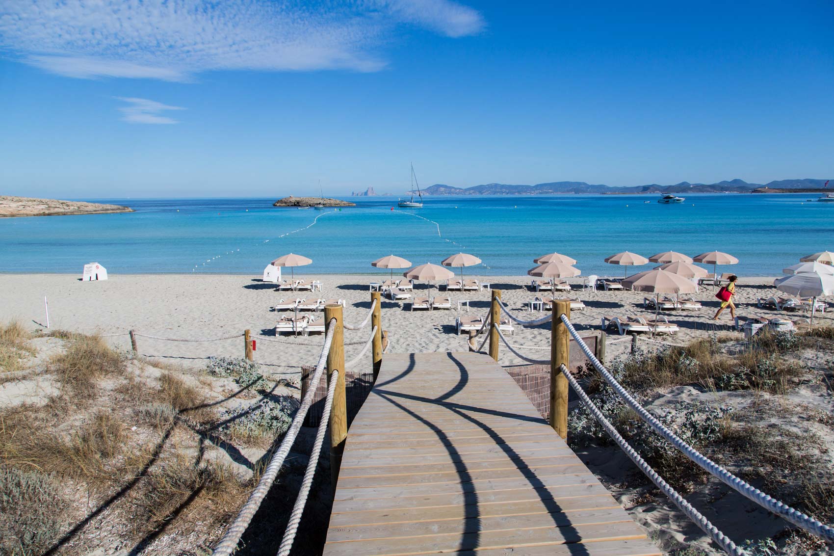 Formentera reabre el debate sobre las concesiones de playa mientras mejora la ocupación turística y refuerza el cuidado del litoral Formentera reabre el debate sobre las concesiones de playa mientras mejora la ocupación turística y refuerza el cuidado del litoral
