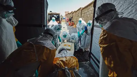 La OMS advierte que el brote de ébola en el Congo podría prolongarse hasta un año La OMS advierte que el brote de ébola en el Congo podría prolongarse hasta un año / EFE