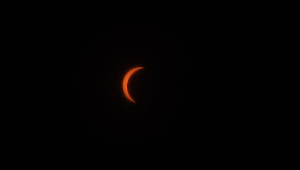 El sol, oculto casi en su totalidad en Salamanca
