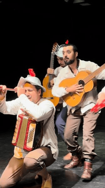 Joaquín Parajón filosofea y esclacia en Por fin episode artwork